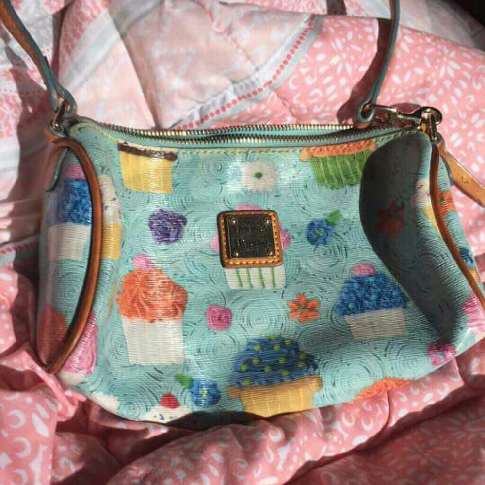 Cupcake Dooney and bourke